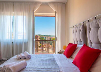 La Residenza Dalia & Lea, appartamento Dalia a Verona, vicino all’ospedale Maggiore di Borgo Trento e all'Arena di Verona, comodo al centro. Appartamento in affitto. Vacanze